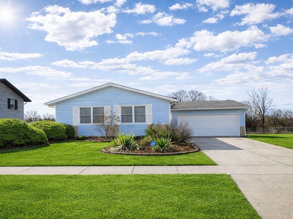 1st image of 4361 W 190th Pl