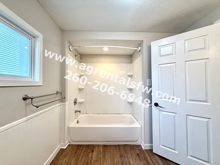 615 S Jefferson St — Photo 19