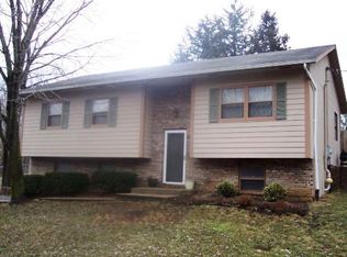 3702 W Campus Dr, Columbia, MO 65203