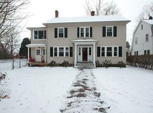 65 Fairview Ave, Northampton, MA 01060