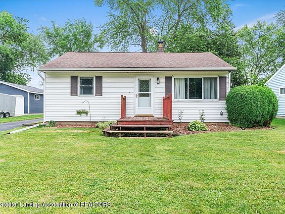 2nd image of 2052 Phillips Ave