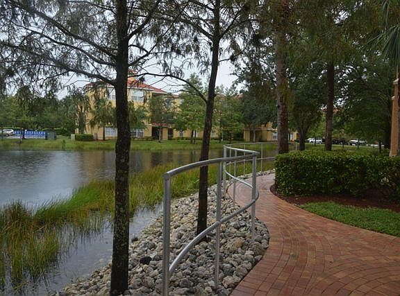 4th image of 23540 Walden Center Dr