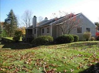 33 Collins Ter, Saratoga springs, NY 12866