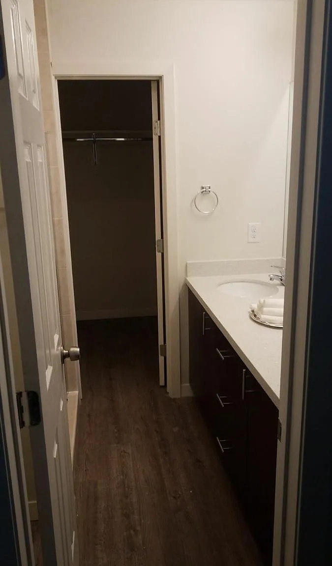 3 bed, 1139 sqft, $1,050 — Photo 3