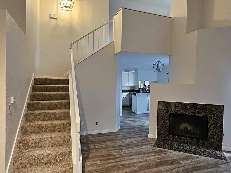 26032 Dundee Dr — Photo 28