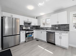 44 Rim Rd NW, Edmonton, AB T6P1C2