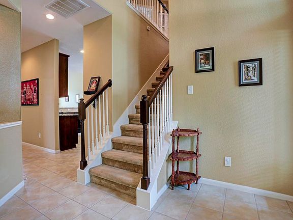 4th image of 10207 Hidden Falls Dr