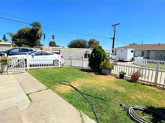 3rd image of 124 N 12th Ave #D