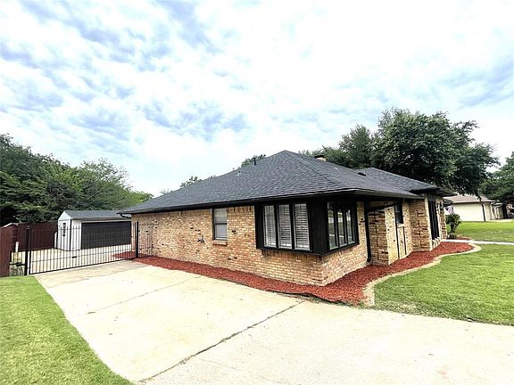 3rd image of 4506 Branchview Dr