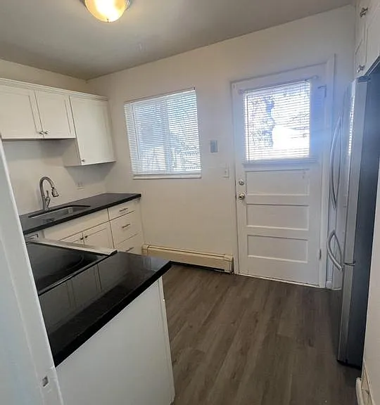 291 E Welby Ave — Photo 13