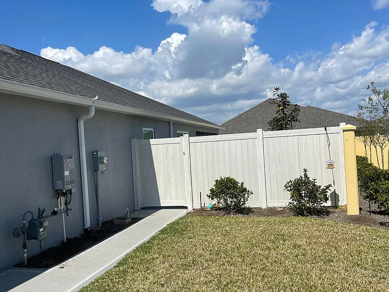 875 Carmichael Ct — Photo 14