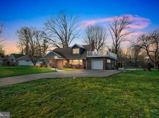 720 Pembroke Rd, Jenkintown, PA 19046