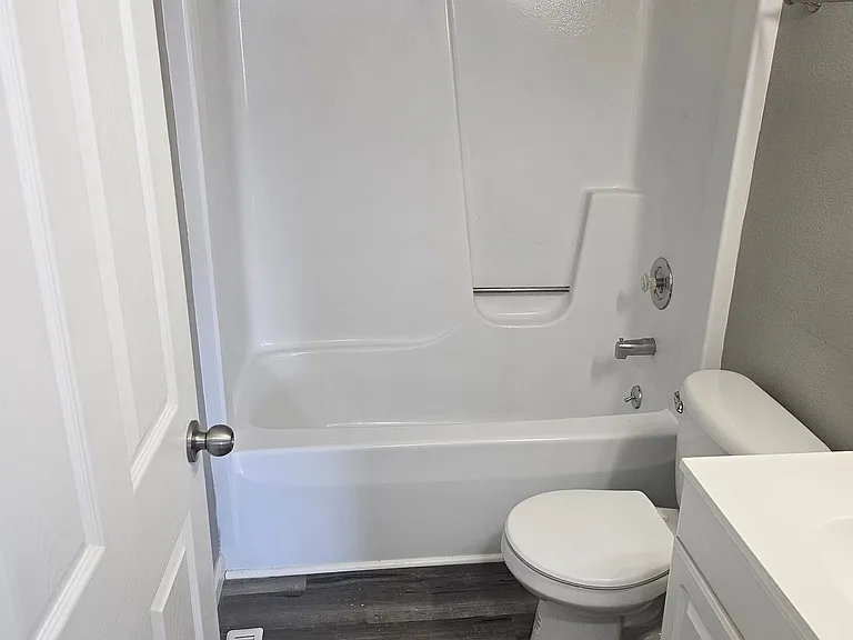 408 Troy Rd #C — Photo 28