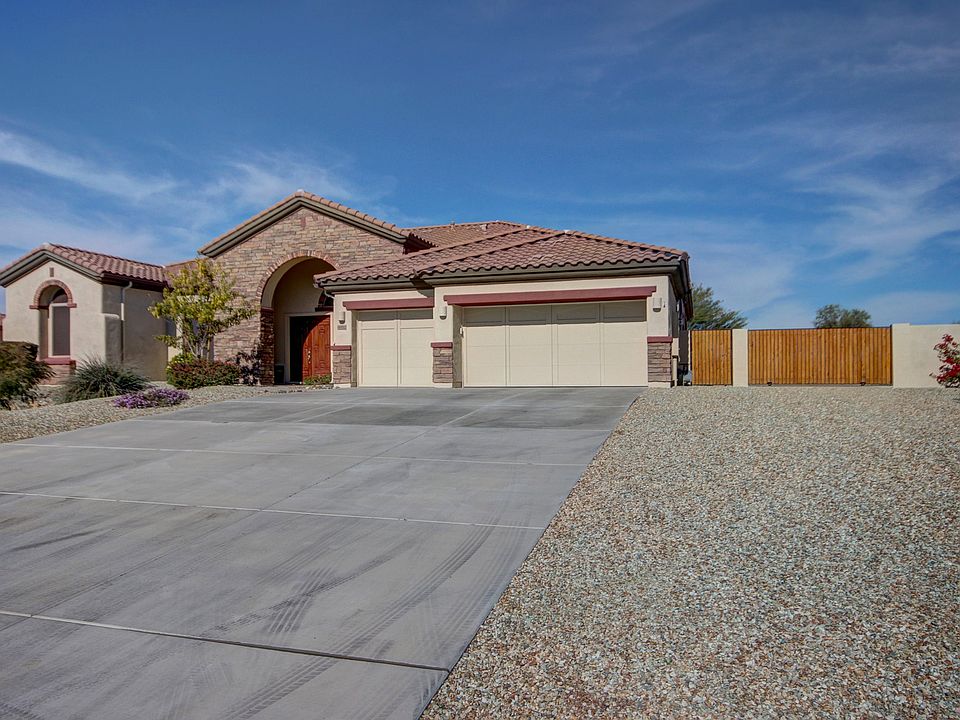 1st image of 18352 W. Beryl Ct.