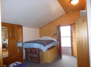 3 Scab Creek Rd, Boulder, WY 82923