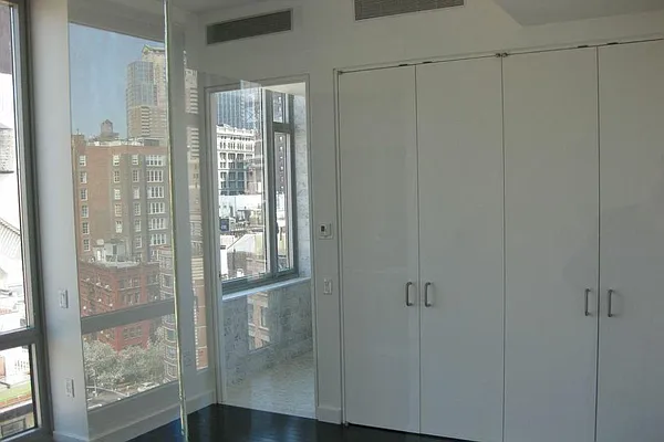 Sold by Corcoran | media 6