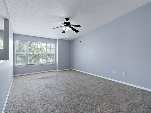 4th image of 21211 Harbour Vista Cir Unit 21211