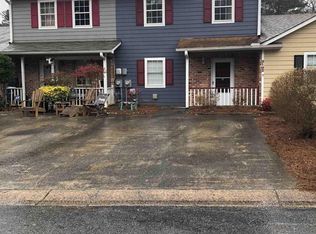 5102 Lakeview Ct, Austell, GA 30106