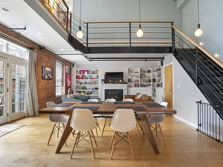 8 Newcomb St #5 — Photo 3