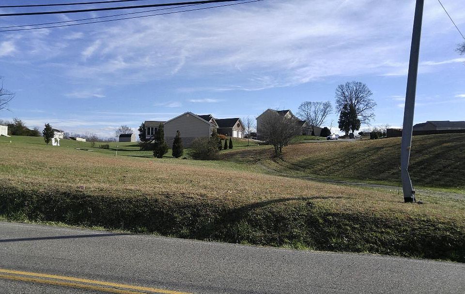 2nd image of 2065 Allison Heights Rd