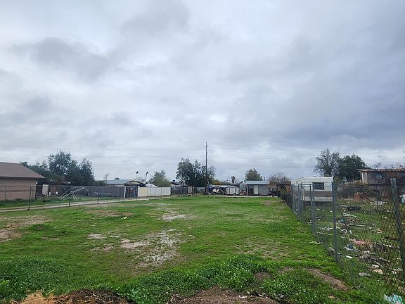 4th image of 8455 S CALLE TOMI -- #1 6