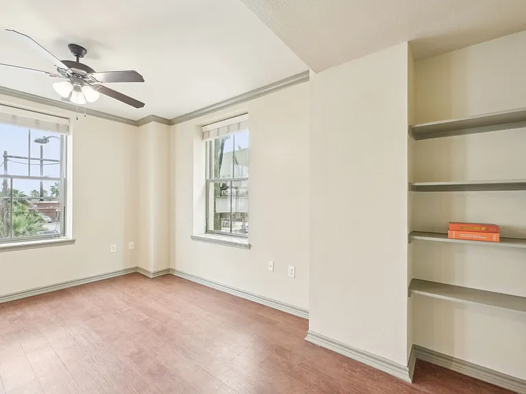 2101 Church Street — Photo 127