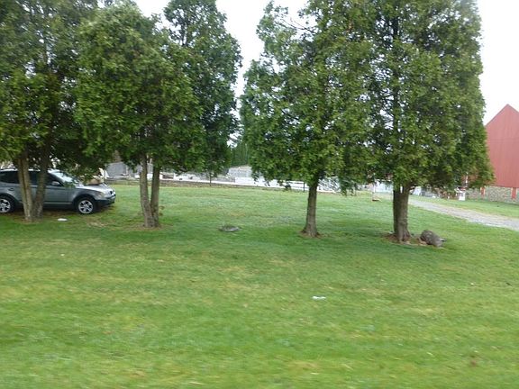 3rd image of 544 New Schaefferstown Rd