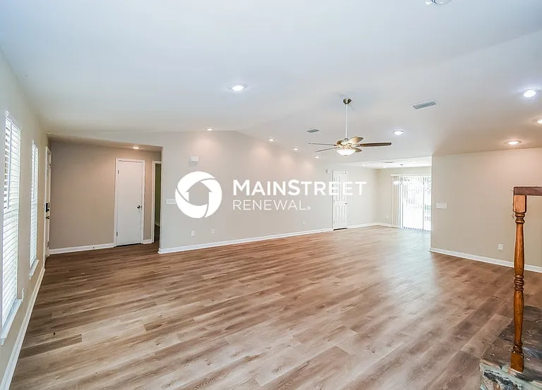 10491 Epson Ln — Photo 4
