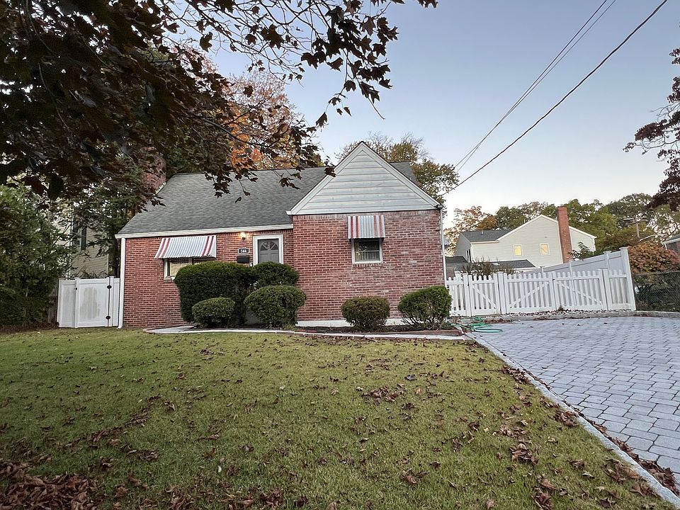 1st image of 144 Magnolia Ave
