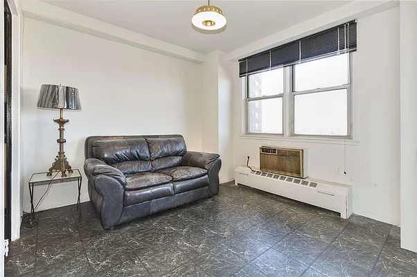 Sold by Fillmore | media 10