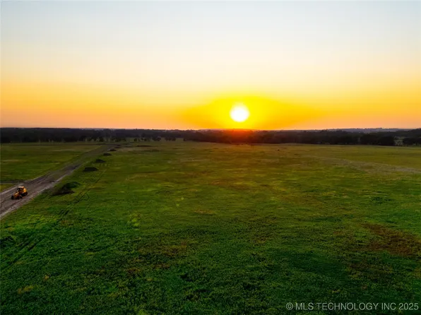 10 S 4280th Rd, Chelsea, OK 74016