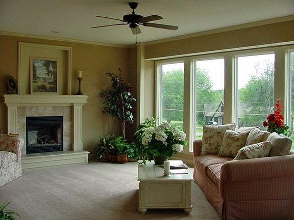 Hearth Room Fireplace