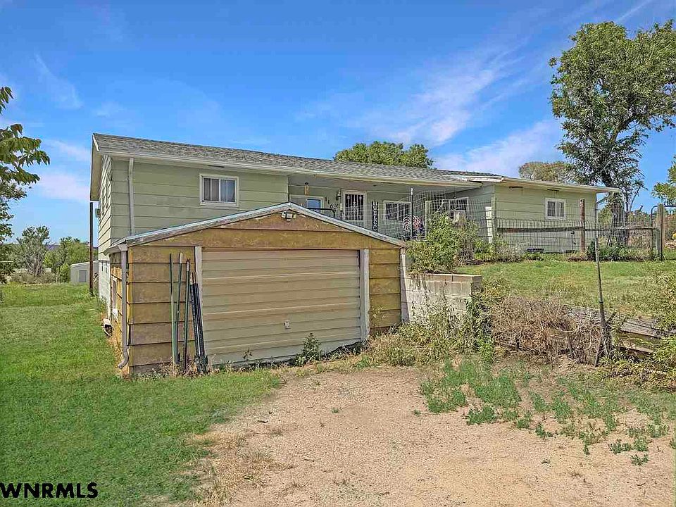2nd image of 1109 6th St