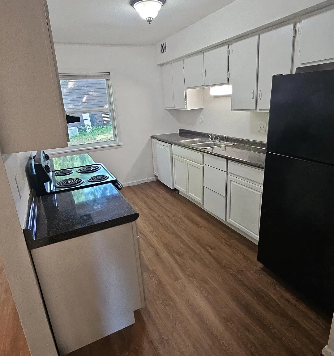 9105 Spyglass Pl — Photo 2