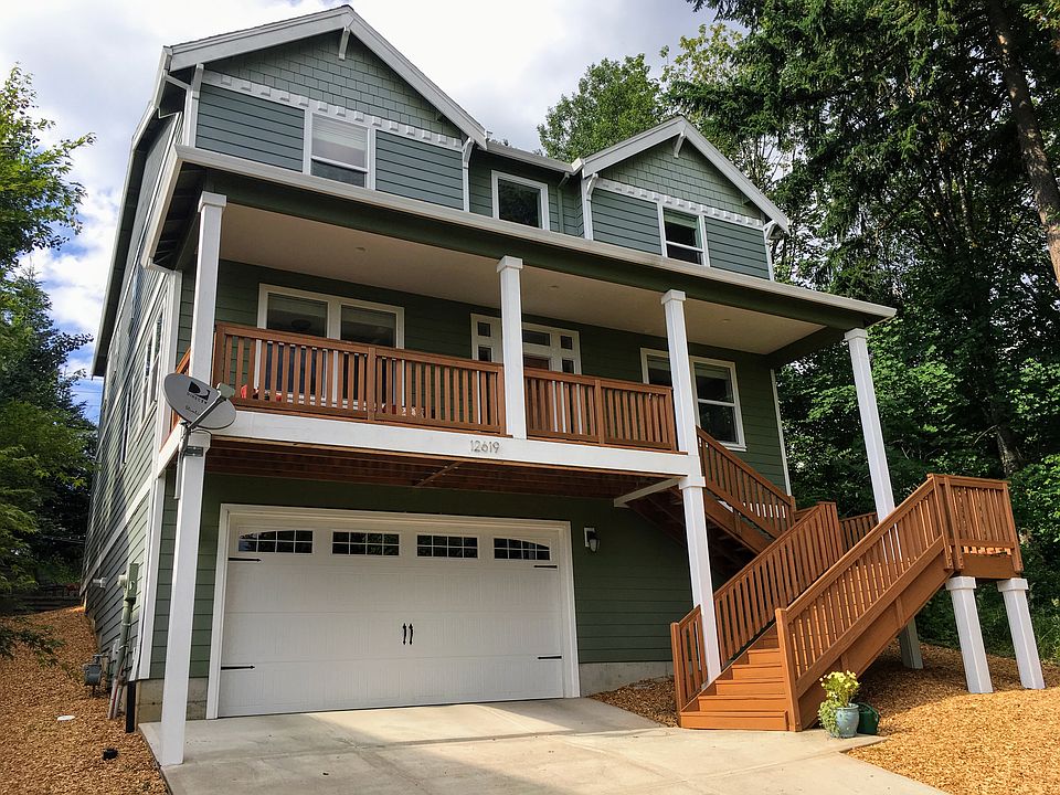 Gorgeous Covered Front Porch