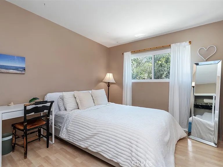 3068 Zell Dr — Photo 25