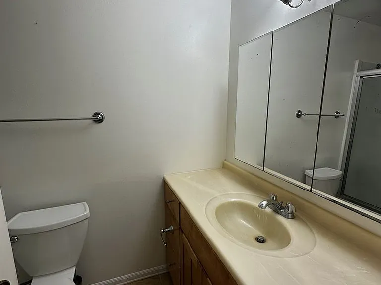 918 Kumukoa St #B303 — Photo 7