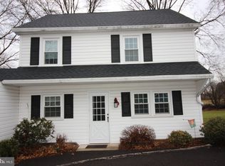 1021 Church Rd, Hatfield, PA 19440