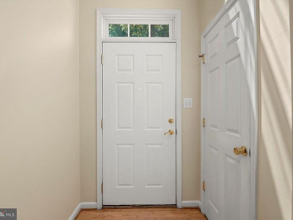2nd image of 11564 Cavalier Landing Ct