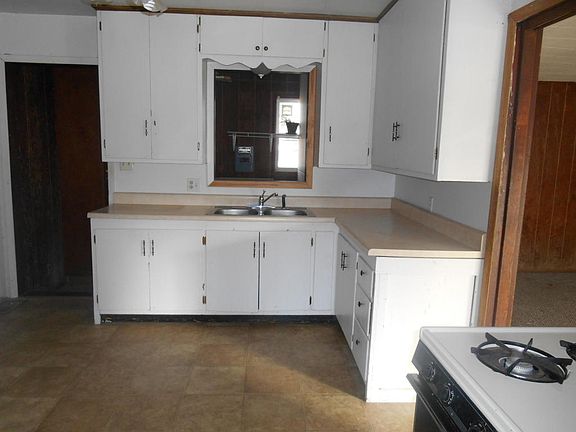 4th image of 1439 5th St