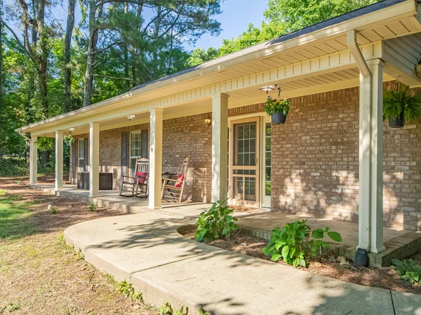 812 Good Hope Rd, Leoma, TN 38468