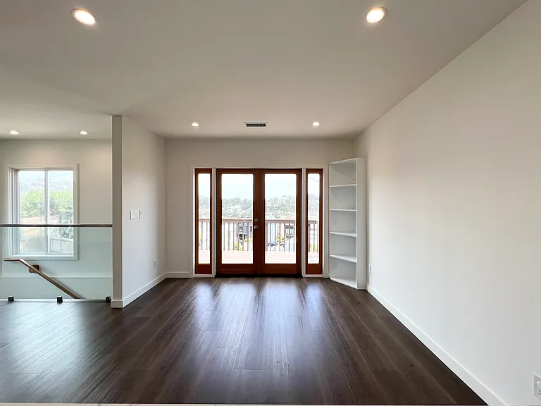 35 Reposa Way — Photo 11