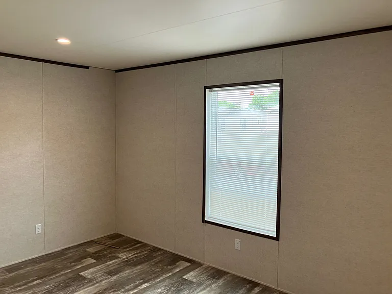 12439 Pineneedle Dr — Photo 5