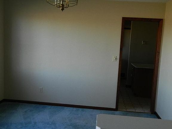 2nd image of 14662 Kiefer Rd