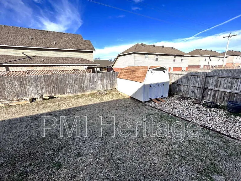 3200 SW Windrift Ave #1 — Photo 21
