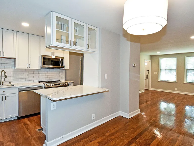 3402 S Stafford St — Photo 9