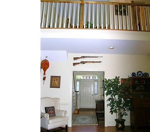4th image of 7937 Blueberry Hill Ct