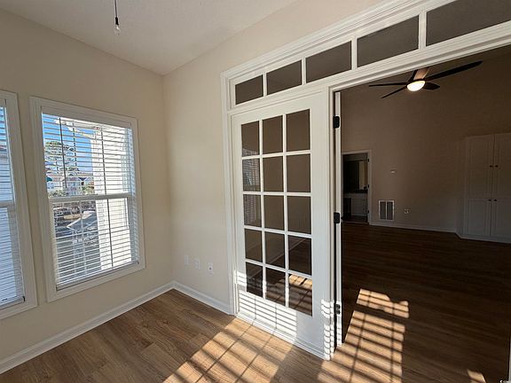 5th image of 9755 Leyland Dr. #11