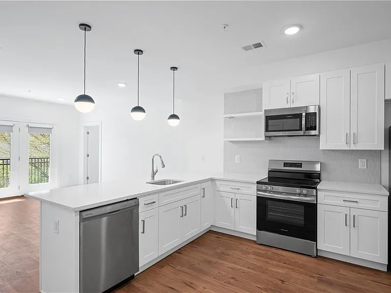 456 Flat Shoals Ave SE #207 — Photo 7