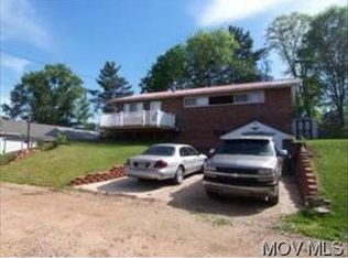 39 Holiday Dr, Vienna, WV 26105